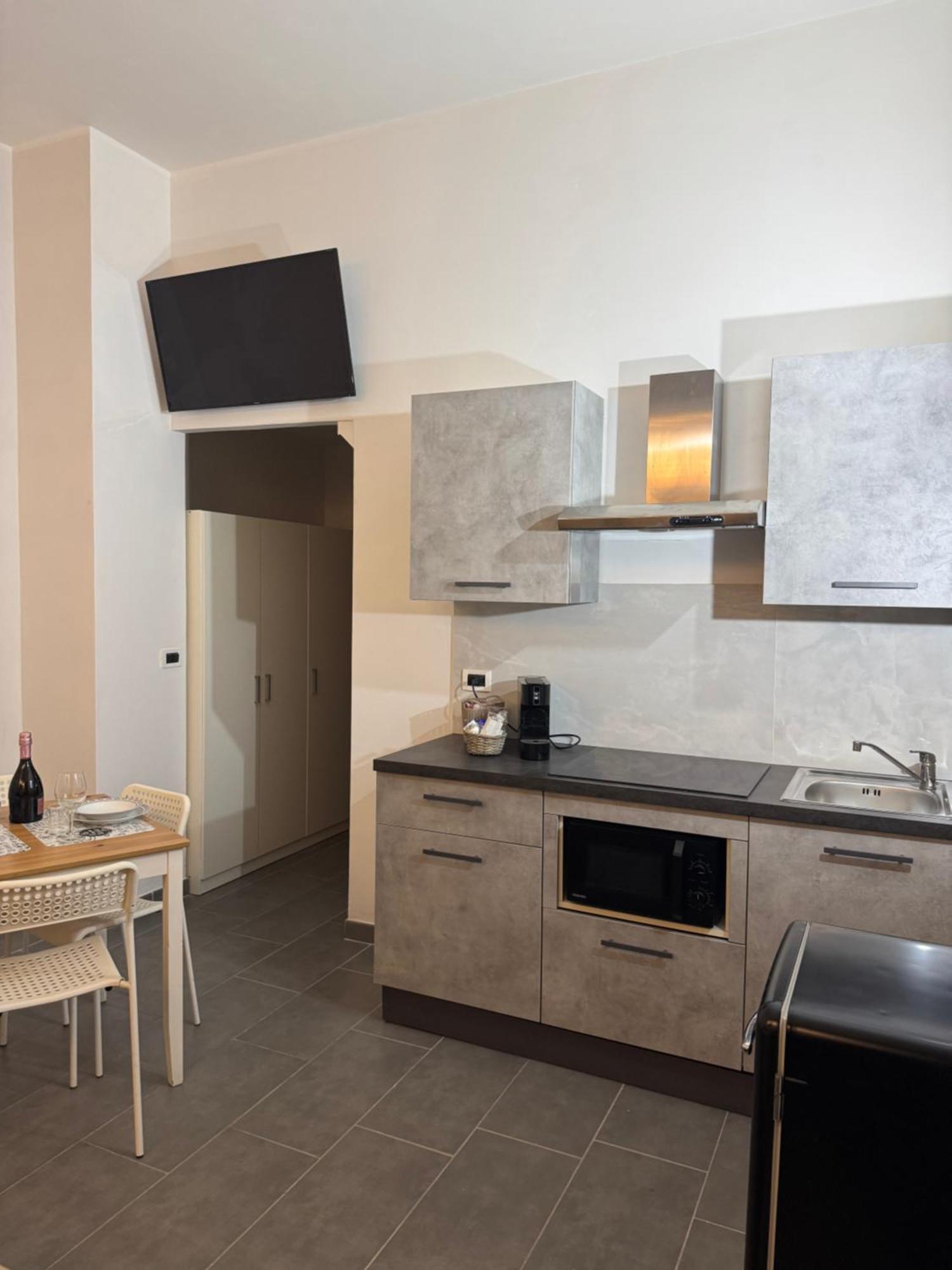 Home Rome Relax ภายนอก รูปภาพ